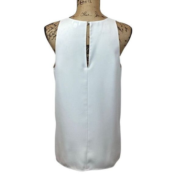 ✨VINCE Bonded Crepe Sz Medium Blouse Tank Shell Revolve Sleeveless Side Slits✨ - Picture 5 of 9